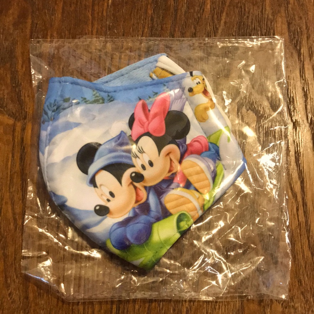 Mickey and Minnie kids face mask